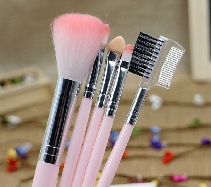 Makeup%20Brush%20Set%20-%205%20Pieces%20-%20Balck%20-%20Makeup%20Brush%20Set%20-%20Image%202