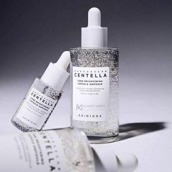 SKIN1004%20Madagascar%20Centella%20Tone%20Brightening%20Capsule%20Ampoule%20100ml%20-%20Image%202