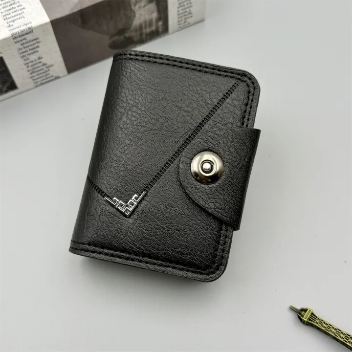 Dedit%20Or%20Credit%20Card%20Holder%20With%20Wallet%20for%20Men%20And%20Women%20-%20Image%206