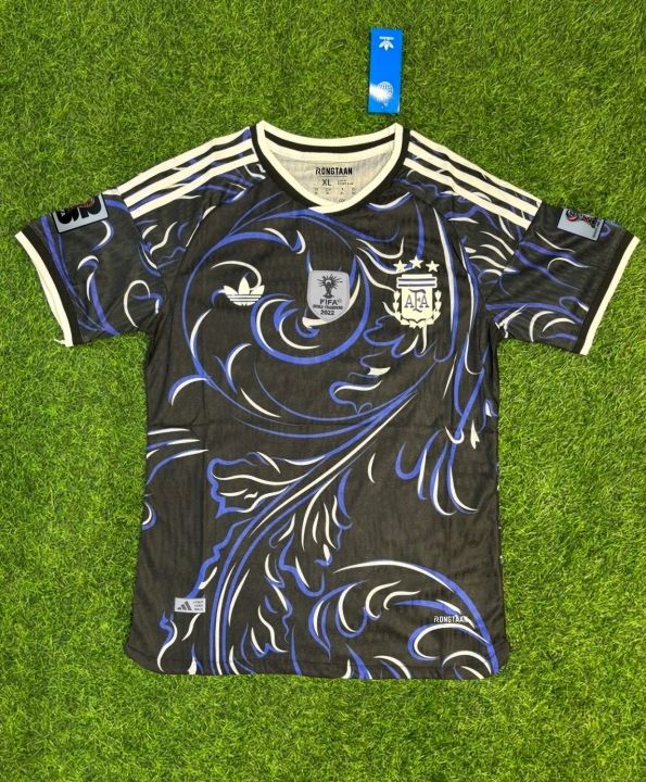 Argentina%20Football%20Jersey%20-%20Fan%20Edition%20Jersey%20-%20Argentina%20National%20Football%20Team%20-%20Home/Away%20Kit%20-%20Special%20Fans%20Version%20National%20Team%20Jersey%202025/26%20-%20Thai%20Fabrics%20-%20Full%20Sleeve%20-%20New%20Football%20Jersey%20-%20FIFA%20World%20Cup%202026%20Design-%20Premium%20-%20Image%202
