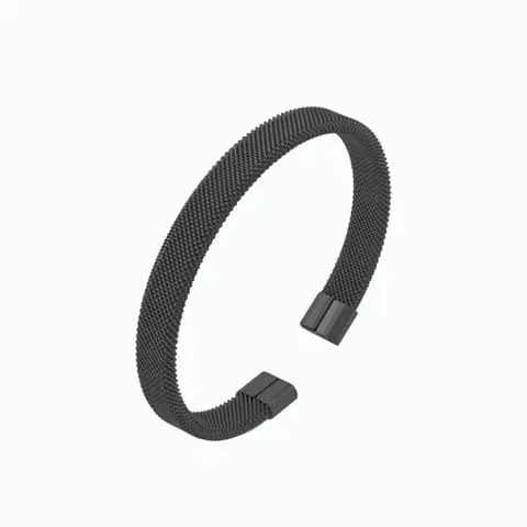 Elegant%20Men's%20Stainless%20Steel%20Bracelet%20with%20Logo%20Detail%20-%20Fashion%20Jewelry%20-%20Image%209