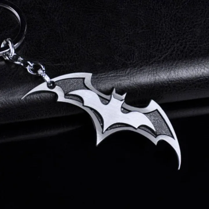Stealth%20Knight:%20The%20Heroic%20Silver%20Batwing%20Keychain%20-%20Image%203