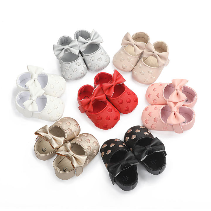0-1%20year%20old%20one%20heart%20toddler%20shoes,%20with%20soft%20soles,%20baby%20shoes%20-%20Image%203
