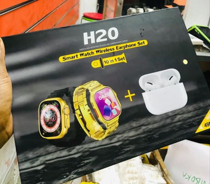 H20%20SMART%20WATCH%20WIRELESS%20EARPHONE%20SET(10%20IN%201)%20-%20Image%202