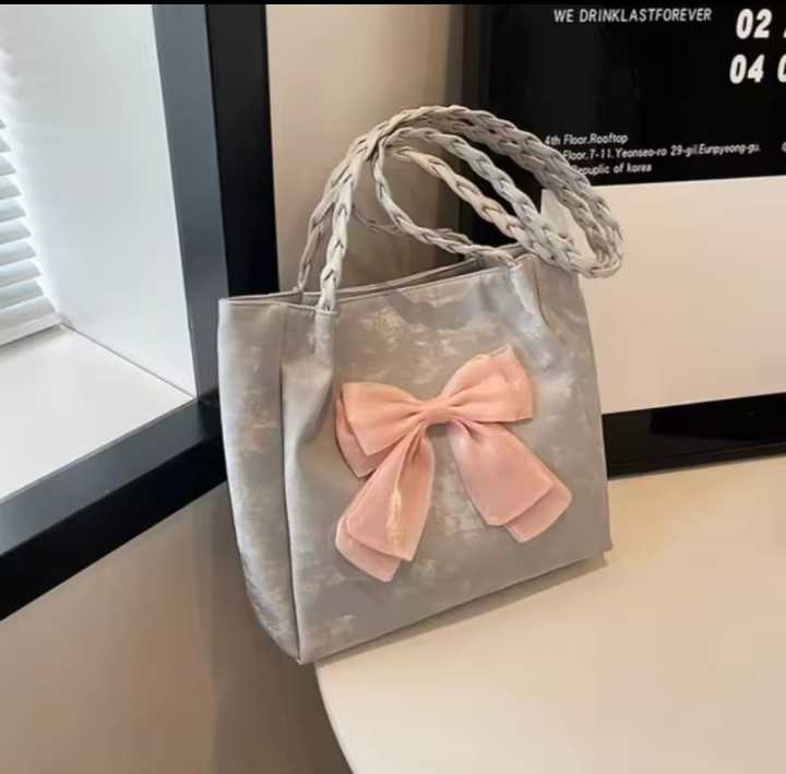 Bows%20Versatile%20Casual%20Hand-held%20Tote%20Bag%20Women's%20Bag%20Simple%20Spacious%20Trendy%20Crossbody%20Bag%20Commuter%20Bag%20-%20Image%206