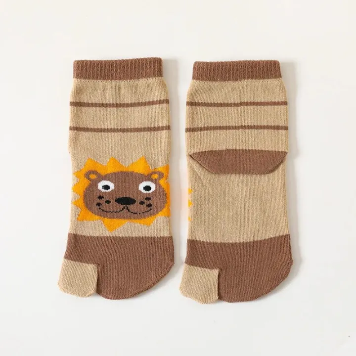 5%20Pairs%20New%20Style%20Children%20Pure%20Cotton%20Two%20Toed%20Tabi%20Socks%20for%20Kids%20Student%20Boys%20Girls%20Crew%20Cartoon%20Animal%20Split%20Thumb%20Toe%20Socks%20-%20Image%206