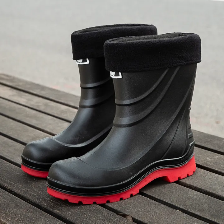 Cross-border%20new%20men's%20rain%20boots,%20waterproof%20shoes,%20non-slip%20rain%20boots,%20medium%20cut%20rain%20boots,%20fashion%20Korean%20version%20of%20Internet%20celebrity%20casual%20slip-on%20rubber%20shoes%20-%20Image%202