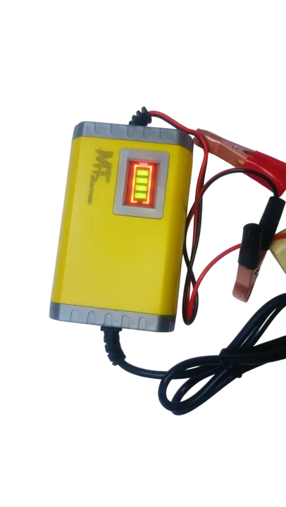 %E2%9A%A112V%205A%20Smart%20Fast%20Battery%20Charger%20/%2012v%205Ah%20to%20100Ah%20Battery%20Charge%20/%20line%20direction,%20short%20circuit,%20over-voltage%20and%20reverse%20polarity%20protection,%20and%20other%20function/Bike%20And%20%20Car%20With%20Other%20Battery%20Charger%20-%20Image%2010