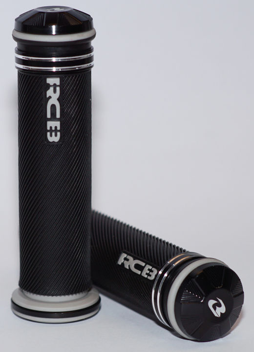 RCB%20AHG66%20Gutli%20Handle%20Grip.%20Universal%20Handle%20Grips%20For%20Motorcycle.%20Black%202%20Pis%20-%20Image%202