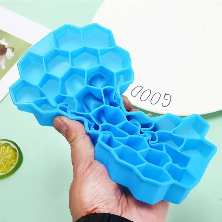 High%20Quality%20Silicone%20Ice%20Cube%20Tray%20with%20Cover%20Food%20Grade%20Small%20Kitchen%20Appliances%20Ice%20Makers%20-%20Image%207