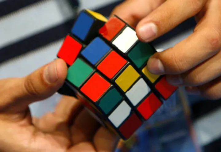 3x3%20Rubik%E2%80%99s%20Cube%20/%20Rubiks%20Cube%20%E0%A6%B0%E0%A7%81%E0%A6%AC%E0%A6%BF%E0%A6%95%E0%A7%8D%E0%A6%B8%20%E0%A6%95%E0%A6%BF%E0%A6%89%E0%A6%AC,%20Red,%20Green,%20White,%20Blue,%20Yellow%20-%20Image%202
