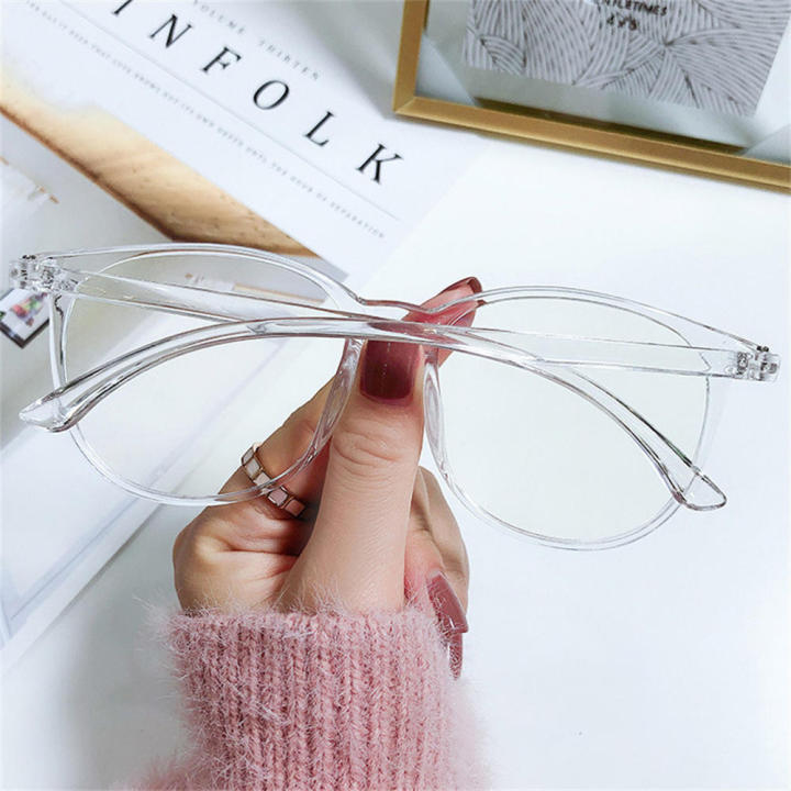 Anti%20blue%20light%20protection%20Reading%20glasses%20Sleek%20Lightweight%20Retro%20glass%20Anti%20blue%20light%20glasses%20for%20Office%20Study%20Computer%20use%20-%20Image%207