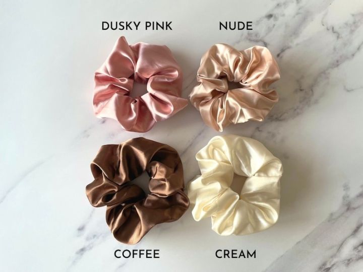4%20Pcs%20%20helpful%20%20Silk%20Scrunchie%20Hair%20Band%20Bracelet%20Set%20For%20Grils%20-%20Image%202