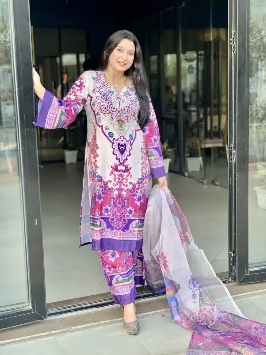 Ready%20Made%20Pure%20dubai%20silk%20%20Digital%20%20Print%20Three%20Piece%20-%20Image%206