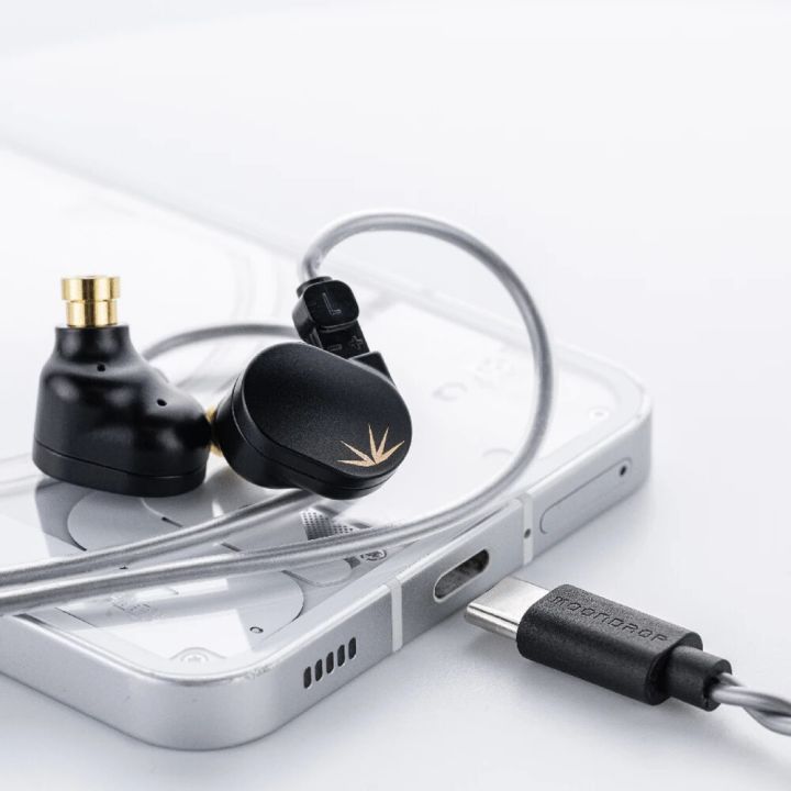 MOONDROP%20CHU%20II%20DSP%20Dynamic%20Driver%20In-Ear%20Earphone%20USB-C%20plug%20Earbuds%20High%20Performance%20IEM%200.78mm%20Detachable%20cable%20Wired%20Headset%20-%20Image%204