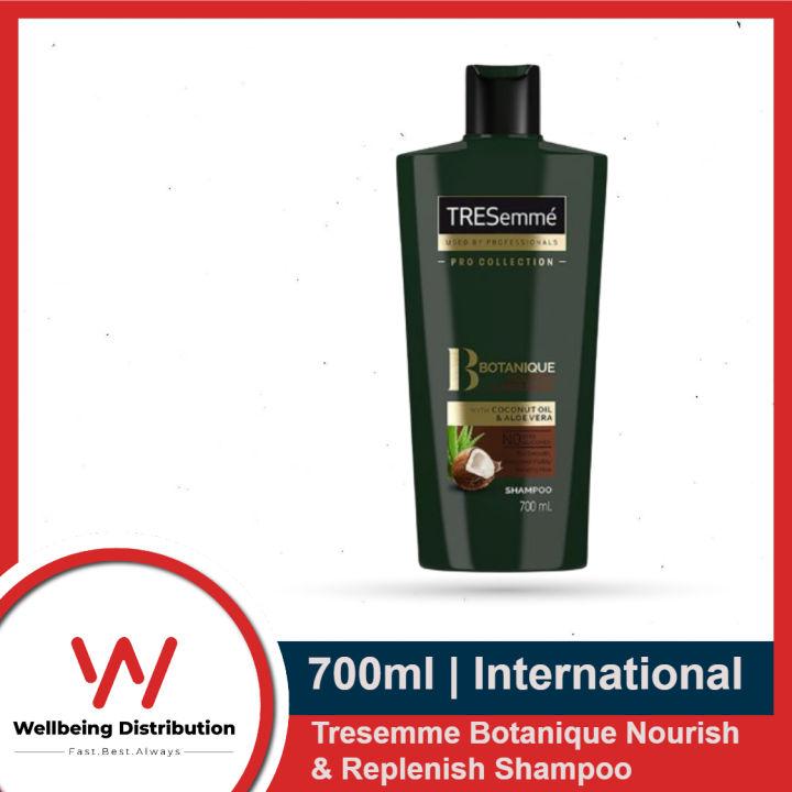 Tresemme Shampoo 700ml Botanique Nourish & Replenish With Coconut Oil & Aloe Vera Shampoo