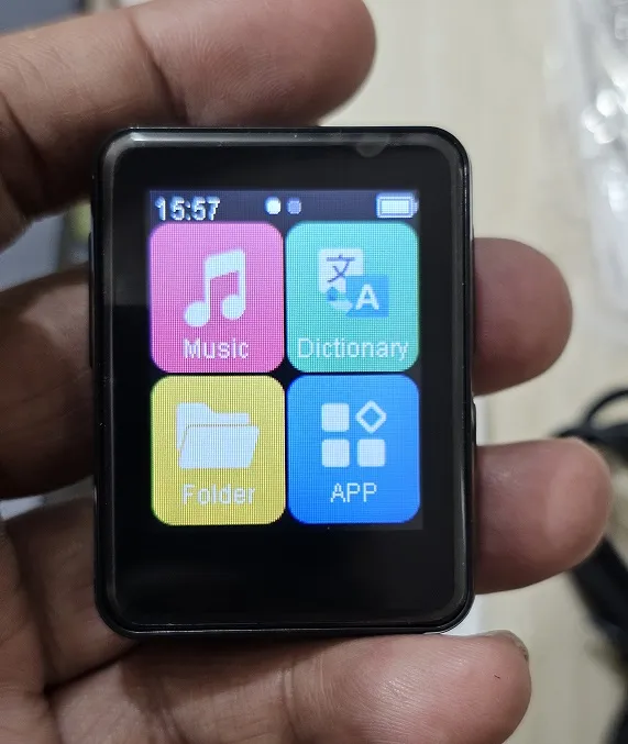 YP3%20Bluetooth%20MP3%20MP4%20Music%20Player%20Full%20Touch%20FM%20-%20Image%206