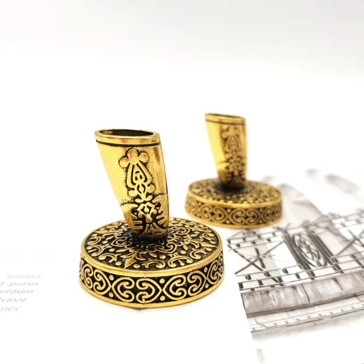 European%20Vintage%20Feather%20Pen%20Pen%20Stand%20Metal%20Round%20Pen%20Holder%20Pen%20Accessories%20-%20Image%202