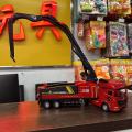 Alloy crawler engineering truck toy excavation machinery set boy kids model bulldozer mixer crane wholesale. 