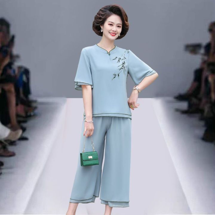 Middle-Aged%20and%20Elderly%20Women's%20Summer%20Mom%20Suit%20Western%20Style%20plus%20Size%20Wide%20Lady%20Temperament%20Short%20Sleeve%20Casual%20Chiffon%20Two-Piece%20Thin%20-%20Image%202