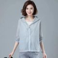 Sun-Protective Clothing Women's Short2023New Mother's Clothes UV Protection Breathable and Loose Air Conditioning Shirt Sun Protection Clothing Thin Coat. 