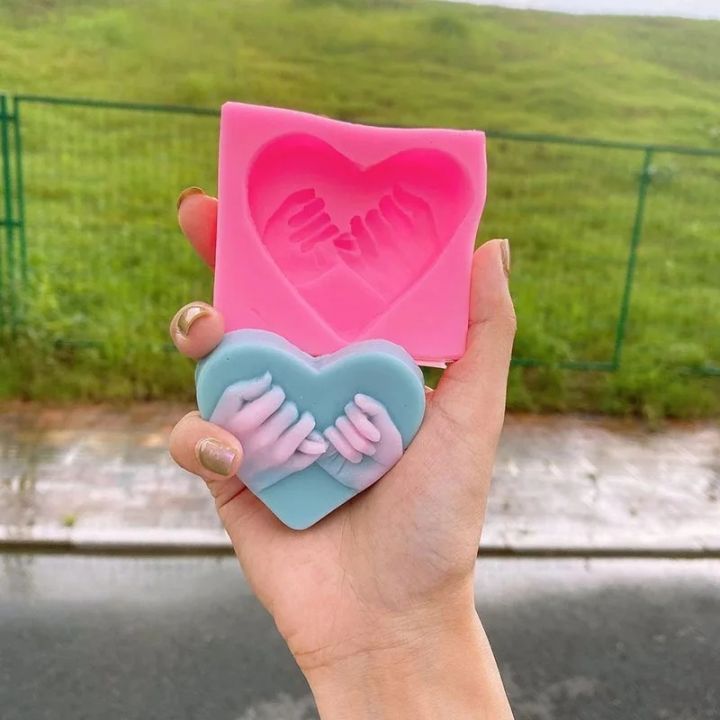 Love%20Shape%20Silicone%20Mold%20%E2%80%93%20DIY%20Soap,%20Candle,%20Plaster,%20Resin%20&%20Chocolate%20Craft%20Tool%20for%20Valentine's%20Day%20Gifts%20-%20Image%202