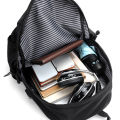 Stylish casual water-repellent backpack breathable trendy college student school bag commuter men's laptop bag.