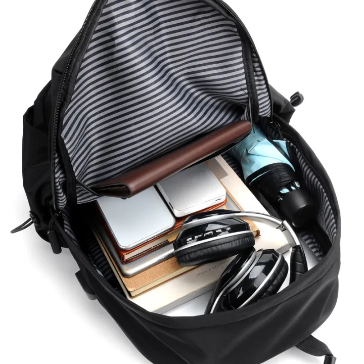 Stylish%20casual%20water-repellent%20backpack%20breathable%20trendy%20college%20student%20school%20bag%20commuter%20men's%20laptop%20bag%20-%20Image%205