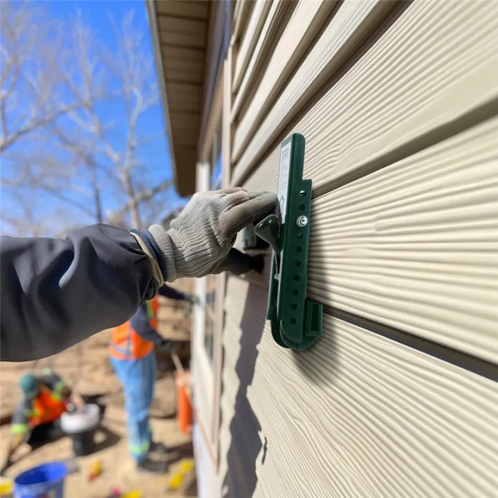 Siding%20Installation%20Tools,Siding%20Mounting%20Kit%20-%20Image%206