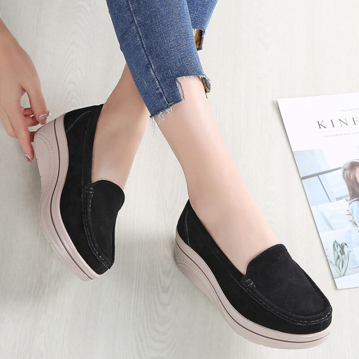 Women%20Wedge%20Shoes%20Leather%205CM%20Platform%20Casual%20Shoes%20For%20Women%20Slip%20On%20Ladies%20Loafers%20Women%20Shoes%20Big%20Size%2035-42%20-%20Image%206