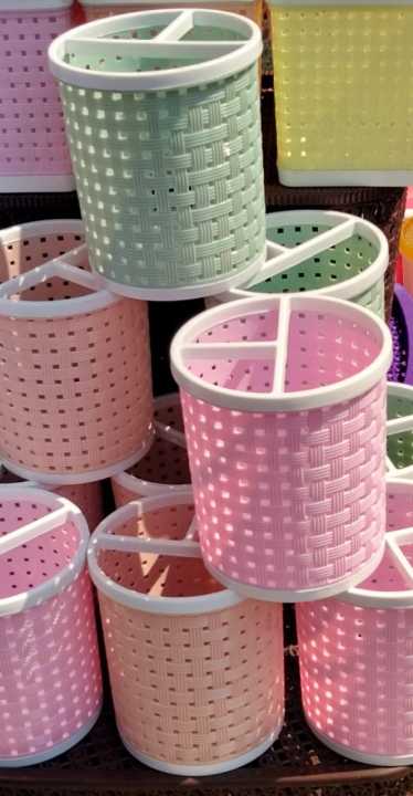 R.F.L.%20Office%20desk%20cane%20%20pen%20holder%20Round%20-%20Image%202