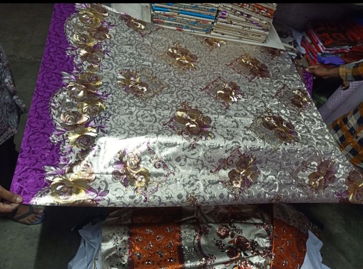 PVC%205d%20tea%20table%20cloth%20table%20cover-1mitar/new%20desin%20table%20mate/PVC%20plastic%20Soft%20dining%20Table%20cloth%20Mat%20Table%20Cover-1miter48inch%20-%20Image%205
