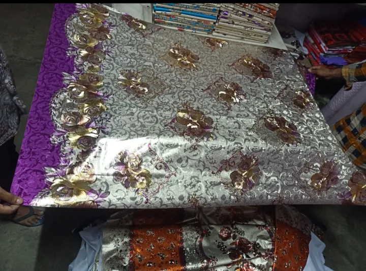 PVC%205d%20tea%20table%20cloth%20table%20cover-1mitar/new%20desin%20table%20mate/PVC%20plastic%20Soft%20dining%20Table%20cloth%20Mat%20Table%20Cover-1miter48inch%20-%20Image%205
