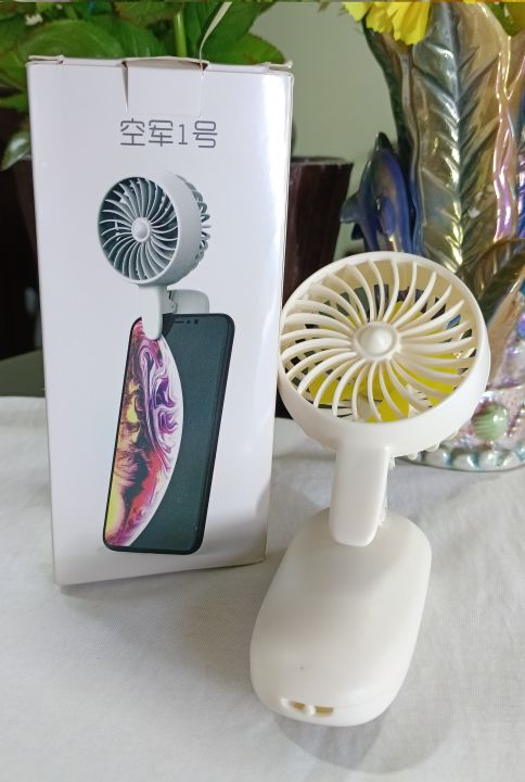 Mini%20Fan%20Clip%20On%20Creative%20Adjustable%20Travel%20Fan%20Mini%20with%20Wristlet%20Clip%20Fans%20Personal%20Handheld%20Fans%20ABS%20(Acrylonitrile%20Butadiene%20Styrene)%20Plastic%20-%20Image%202
