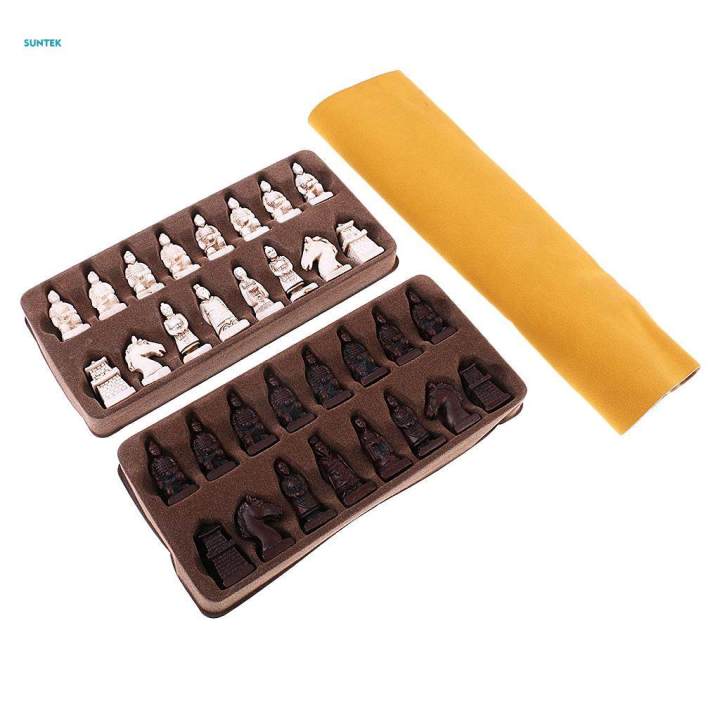 International Chess Game Leather Chessboard Crafted Resin Chess Pieces -