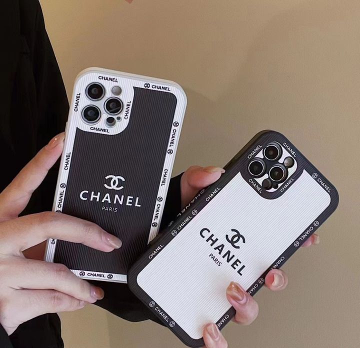 Very stylish personalized CHANEL case for IPhone15 Pro max 14