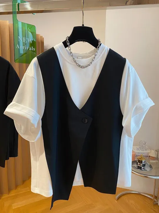 Fashion%20Two%20Piece%20T%20Shirt%20Women%20Niche%20Design%20Sense%20T-shirt%20Loose%20Casual%20Stitching%20Vest%20Button%20Short%20Sleeve%20Tshirt%20-%20Image%202