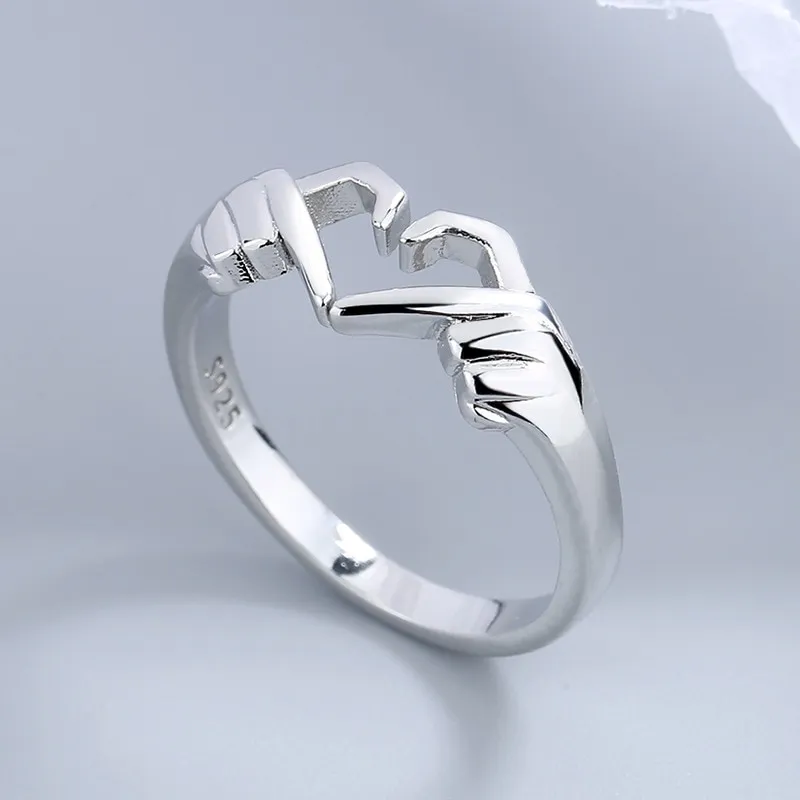 Romantic Heart Hand Hug Fashion Ring for Couple Jewelry Silver