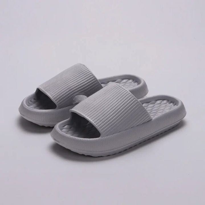 Women's%20Thick%20Platform%20Cloud%20Slippers%20EVA%20Soft%20Sole%20Pillow%20Slides%20Summer%20Beach%20Flip%20Flops%20Women%20Non%20Slip%20Bathroom%20Home%20Slippers%20-%20Image%207