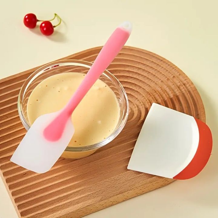 Mixing Oil Bread Scraper Spatulas 1PCS-Random color Practical Non Stick Baking Silicone Cake Flour - Kitchen Accessories