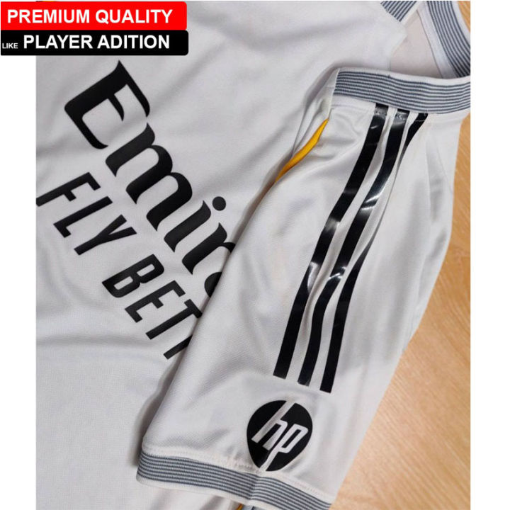 Real%20Madrid%202025/2026%20Home%20Jersey%20&%20Pant%20Set%20-%20Thai%20Premium%20Quality%20-%20Men/Women%20Football%20Kit%20-%20Authentic%20Real%20Madrid%20Jersey%20-%20Image%207