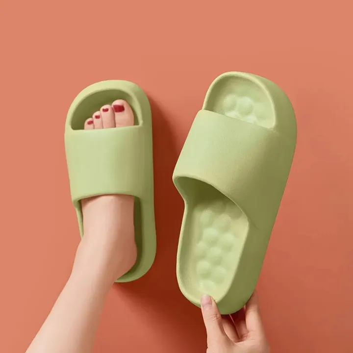 Thick%20Sole%20Summer%20Beach%20Slides%20Men%E2%80%99s%20Bathroom%20Anti-Slip%20Slipper%20Soft%20Sandals%20Fashion%20Women%20Flip-Flops%20Shoes%20-%20Image%205
