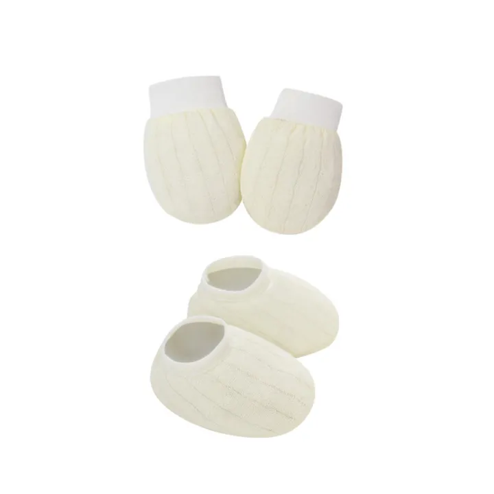 GC%20Newborn%20Beanie%20Hat%20Mittens%20Socks%20Set%20Lightweight%20Beanie%20Cotton%20Gloves%20No%20Scratch%20Mitten%20For%20Boys%20Girls%20-%20Image%207