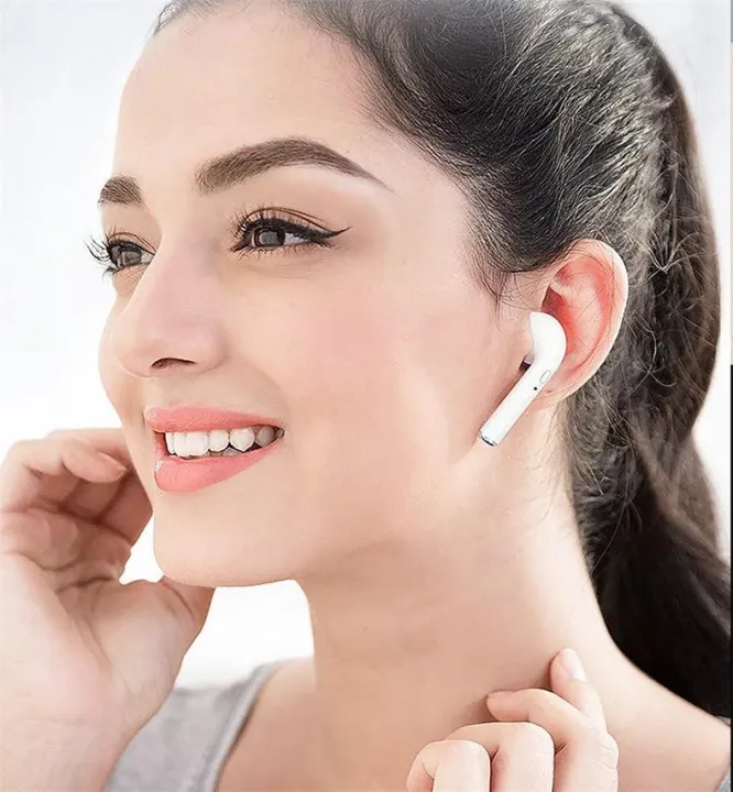 i9S%20TWS%20Wireless%20Bluetooth%205.0%20Earphones%20Binaural%20Calling%20Headphone%20With%20Charging%20Box%20Stereo%20Headset%20for%20all%20phone%20-%20Image%204