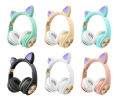 New Cute Luminous Cat Ear Over-the-Ear Wireless Bluetooth Gaming Headset Cross-border E-commerce New Headset M1. 