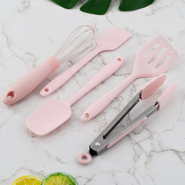 Mini%20kitchenware%20set%20of%205%20pieces,%20integrated%20silicone%20scraper,%20food%20clip,%20egg%20beater,%20baking%20tool%20-%20Image%202
