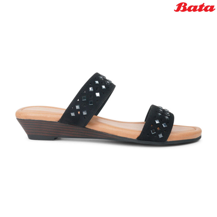 Bata Ray Women's Chappal - Black