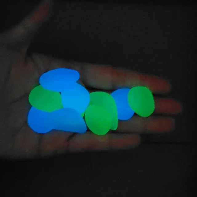 Radium%20Stone%20Colorful%20Luminous%20Glowing%20Pebbles%20for%20Decoration%20100%20pes%20-%20Image%205