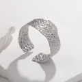Yingtong 18K Gold Chunky Hammered Texture Stainless Steel Bangles Bracelet For Women Jewelry Gift 2024.