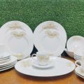 32 pieces dinner set Golden Sing for gift and home decoration. Ceramic Daining Set White Round.. 